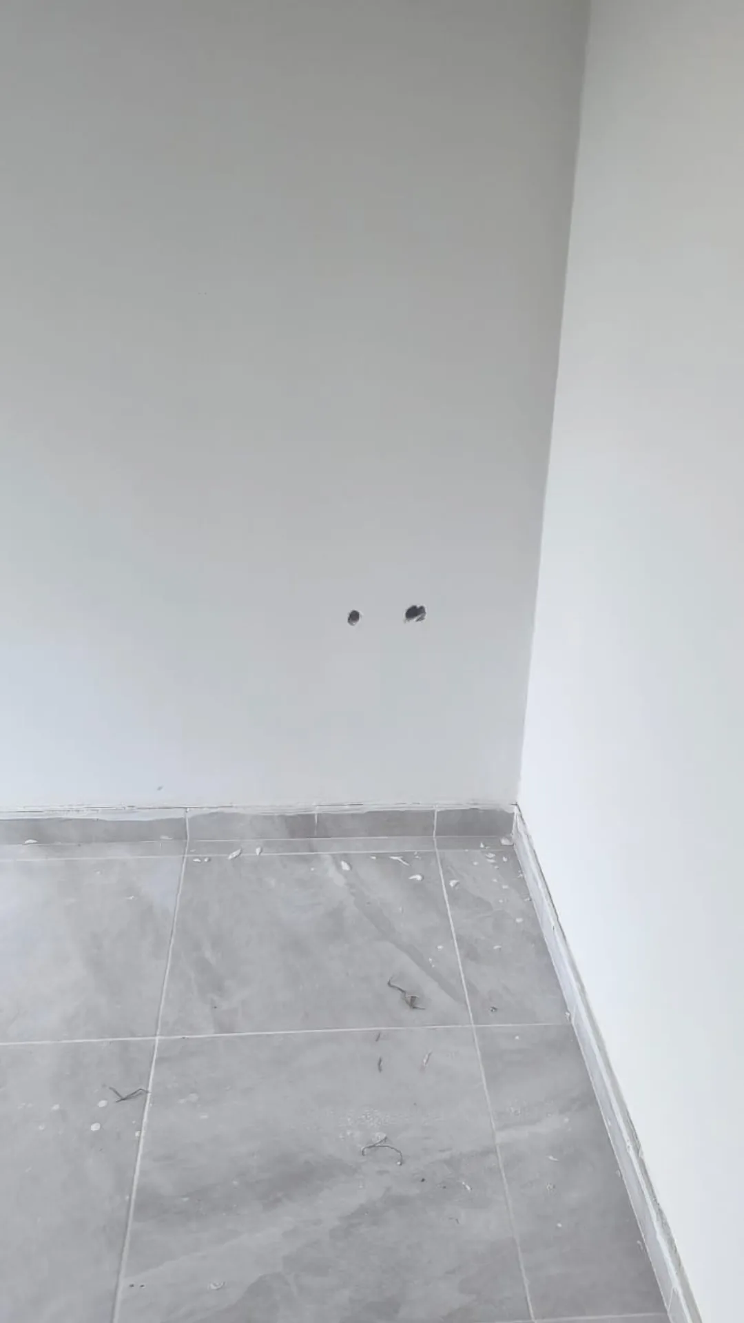 Enchape instalado y nivelado - Enchapador en Medellín - Ramiro Goez Construcciones