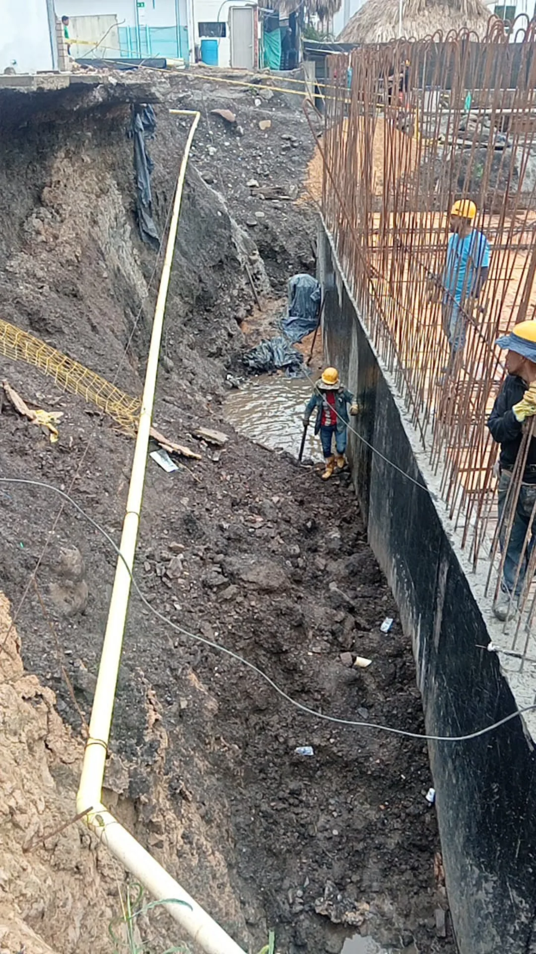 Cimentación en terreno con nivel freático alto - Construcción de Casas en Medellín - Ramiro Goez Construcciones