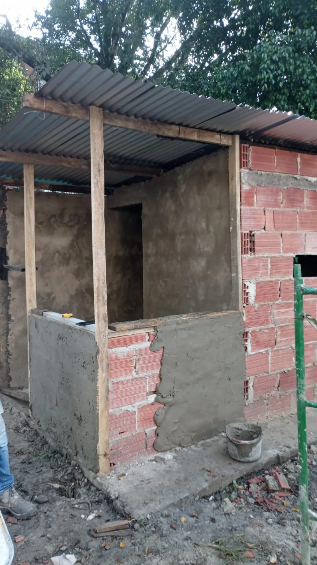 Pañete aplicado en una mocheta - Pañetador en Medellín - Ramiro Goez Construcciones